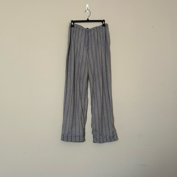Simply Vera gray and purple striped classic pajamas (M). - Picture 6 of 8
